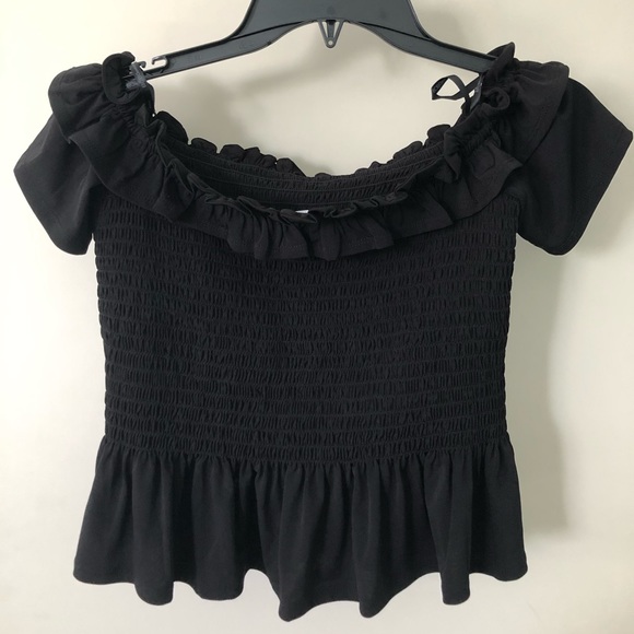 BCBG GENERATION BLACK TOP SIZE SMALL - Picture 2 of 3